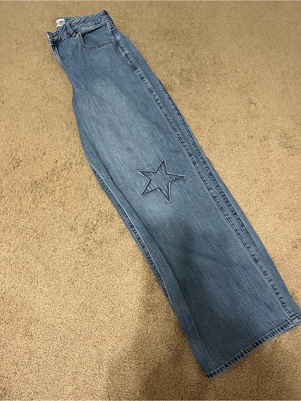 Girls Abercrombie Kids Light Wash Star Jeans